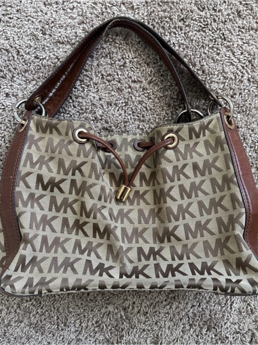 Michael Kors Logo Shoulder Bag
